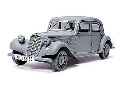 Tamiya 32517 Citroen 11CV Staff Car